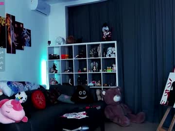 girl
        madnessalise cam image #44403