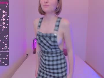 couple
        sally_siu cam image #1119555