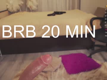 girl
        chery_lady22 cam image #1845276
