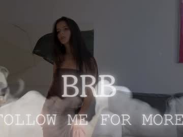 girl
        raychell_black cam image #3771309