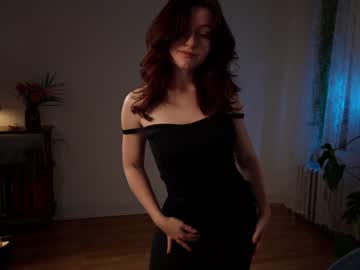 girl
        alisonrouge cam image #2569455