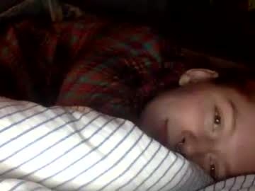 girl
        robinblackly cam image #290386