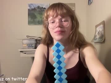 girl
        junabuz cam image #336441