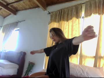 girl
        kendalltyler cam image #3985270