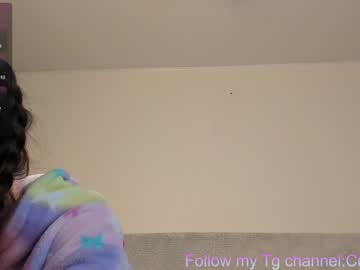 girl
        cutealexandre cam image #2736956