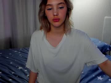 girl
        angella_kleee cam image #1149725