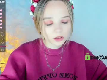 girl
        gorgeous_bunny cam image #384700