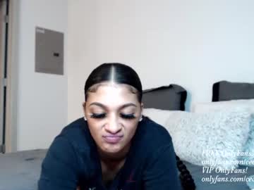 girl
        princess_cece cam image #192319
