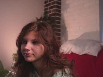 girl
        erlineberkshire cam image #3883229