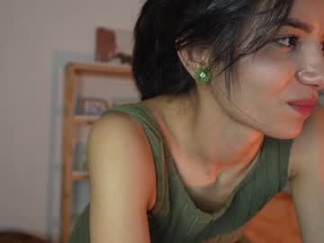 girl
        urcutelinda cam image #2554718