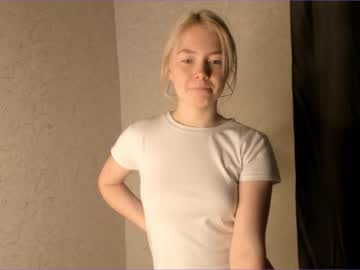 girl
        lexisarah cam image #1768380