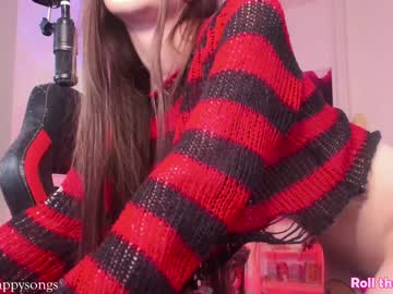 girl
        lastdawn cam image #1878620