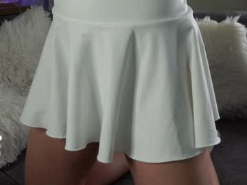 girl
        a_whole_eternity cam image #4278175