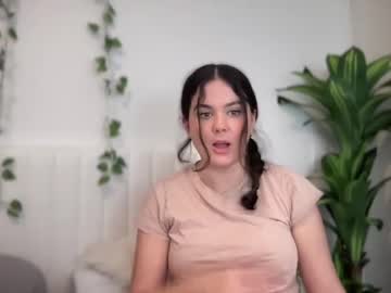 girl
        gia_is_horny cam image #2666838