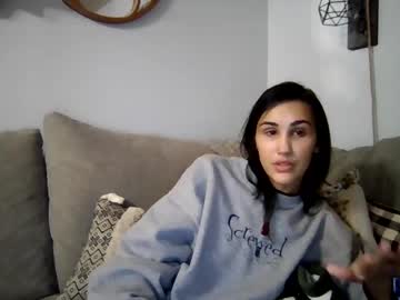 girl
        bellaboo999 cam image #4001893