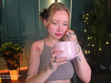 girl
        dinablush cam image #261684