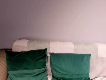 girl
        aria_diaz cam image #1080828