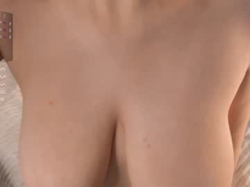 girl
        aliacotton cam image #2131044