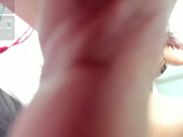 girl
        abigail_w cam image #4038424