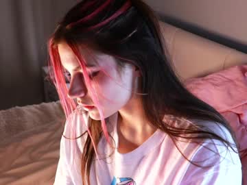 girl
        pinkncrazy cam image #724758