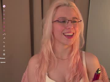 girl
        rakkauss cam image #4022351