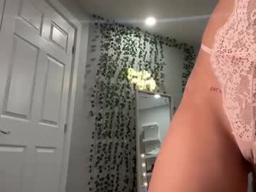 girl
        pprincesskyliee cam image #4479296