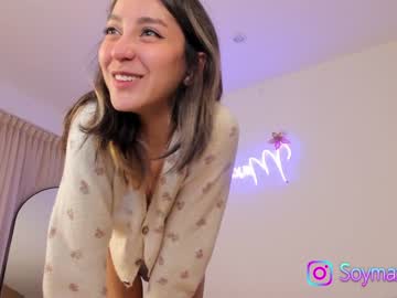 girl
        maxine_8 cam image #607673