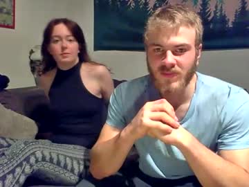 couple
        wildlust_xx cam image #3732208