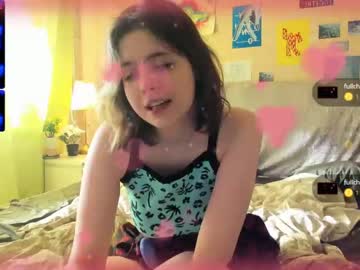 girl
        nessaa_moree cam image #604343