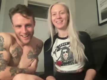 couple
        thetaylorsx cam image #651079