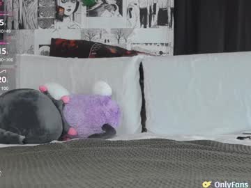 girl
        yogendub cam image #4094793