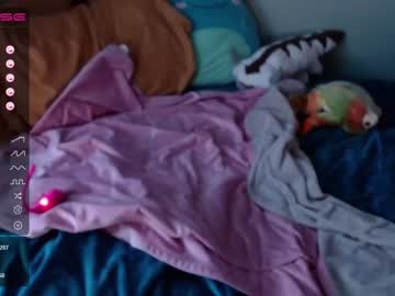 girl
        xbaby_raex cam image #952373