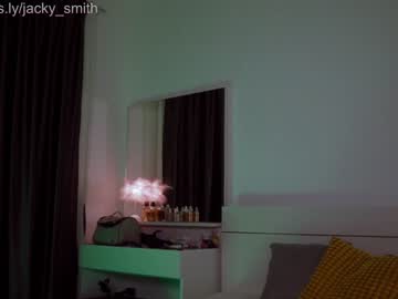 girl
        jacky_smith cam image #2046249