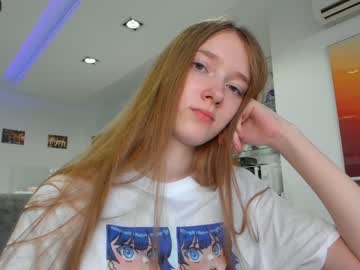 girl
        mysat cam image #1773390