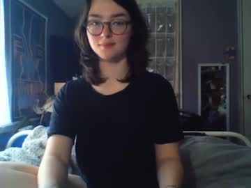 girl
        soursou cam image #2629736