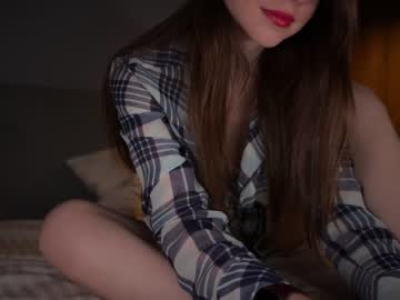 girl
        natalie_x cam image #2214010
