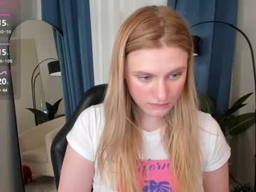 girl
        leeeah_ cam image #4290708