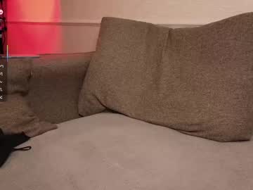 girl
        neli_elinek cam image #4585636