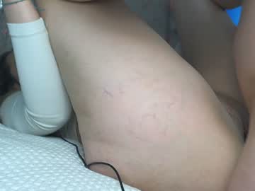 couple
        al1ce_fox cam image #889709