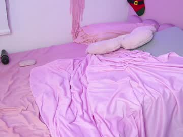 girl
        little_effy18_ cam image #3714964