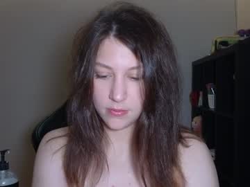 girl
        alexa_dream cam image #4327541