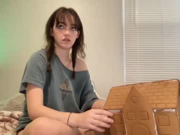 girl
        laceyflowers cam image #2005065