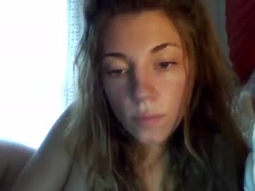 girl
        your_fav1 cam image #4638423