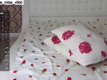 girl
        misss_viki cam image #1902769