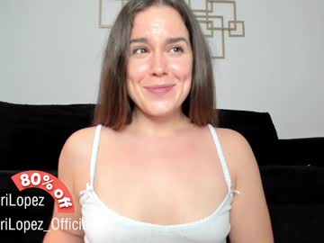 girl
        crazypaty cam image #4485239