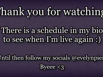 girl
        evelynpiers cam image #2656108