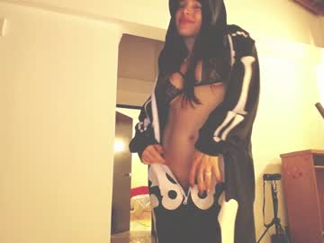 girl
        kendalltyler cam image #1698837