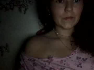 girl
        setraks cam image #2890297