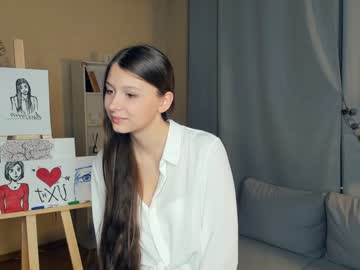 girl
        albina_stone cam image #2199956