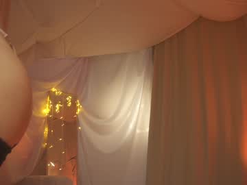 girl
        sunny_maria cam image #4216819
